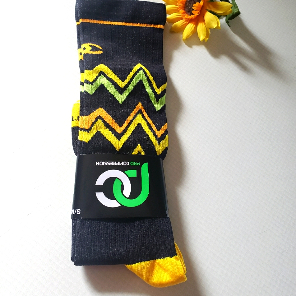 New/Nwt Procompression Compression Socks